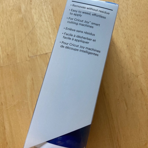 Cricut Joy Smart Vinyl, Removable, Vivid Blue - Picture 4 of 4